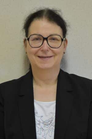 Nicole-BOURRELIER-VINOT-300x450